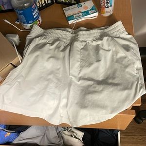 Men’s large lululemon shorts